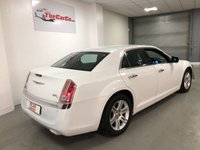 USED 2013 13 CHRYSLER 300C 3.0 CRD LIMITED 4d 236 BHP * CLIMATE CONTROL* PARKING SENSORS * NAVIGATION * LEATHER * 18 INCH ALLOY WHEELS *