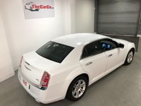 USED 2013 13 CHRYSLER 300C 3.0 CRD LIMITED 4d 236 BHP * CLIMATE CONTROL* PARKING SENSORS * NAVIGATION * LEATHER * 18 INCH ALLOY WHEELS *