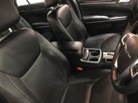 USED 2013 13 CHRYSLER 300C 3.0 CRD LIMITED 4d 236 BHP * CLIMATE CONTROL* PARKING SENSORS * NAVIGATION * LEATHER * 18 INCH ALLOY WHEELS *