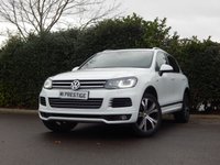 USED 2013 13 VOLKSWAGEN TOUAREG 3.0 V6 R-LINE TDI BLUEMOTION TECHNOLOGY 5d 242 BHP VW Service History-PANO-Heated Seat