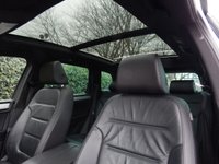 USED 2013 13 VOLKSWAGEN TOUAREG 3.0 V6 R-LINE TDI BLUEMOTION TECHNOLOGY 5d 242 BHP VW Service History-PANO-Heated Seat