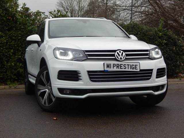 2013 13 Volkswagen Touareg 3.0 V6 R-LINE TDI BLUEMOTION TECHNOLOGY 5d 242 BHP