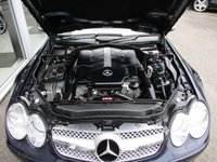 USED 2004 04 MERCEDES-BENZ SL 500 5.0 SL500 2d 302 BHP A BEAUTIFUL EXAMPLE THROUGHOUT