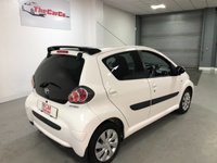 USED 2013 63 TOYOTA AYGO 1.0 VVT-I MOVE MM 5d 68 BHP * ONLY 17K MILES * AIR CONDITIONING * ONLY &pound;20 A YEAR ROAD TAX * NAVIGATION * BLUETOOTH *