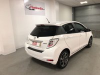 USED 2013 63 TOYOTA YARIS 1.3 VVT-I TREND 5d 99 BHP * PRIVACY * CLIMATE * NAV * ALLOYS * ONLY 34K MILES *