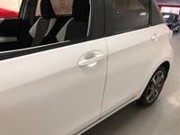 USED 2013 63 TOYOTA YARIS 1.3 VVT-I TREND 5d 99 BHP * PRIVACY * CLIMATE * NAV * ALLOYS * ONLY 34K MILES *