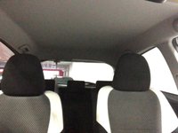 USED 2013 63 TOYOTA YARIS 1.3 VVT-I TREND 5d 99 BHP * PRIVACY * CLIMATE * NAV * ALLOYS * ONLY 34K MILES *