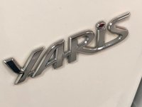USED 2013 63 TOYOTA YARIS 1.3 VVT-I TREND 5d 99 BHP * PRIVACY * CLIMATE * NAV * ALLOYS * ONLY 34K MILES *