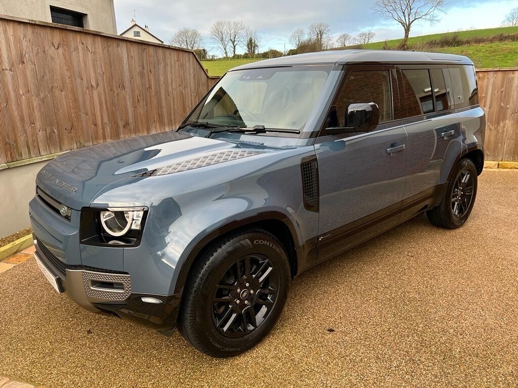USED 2021 21 LAND ROVER DEFENDER 3.0 X-DYNAMIC S 5d 246 BHP FANTASTIC SPEC AND LOW MILES!