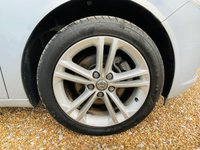 USED 2013 13 VAUXHALL INSIGNIA 2.0 EXCLUSIV CDTI ESTATE Large Estate with Full Vauxhall Service History