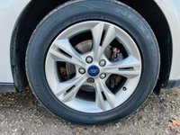 USED 2013 13 FORD FOCUS 1.0 ZETEC 5d 99 BHP This is a very clean example of this popular hatchback.