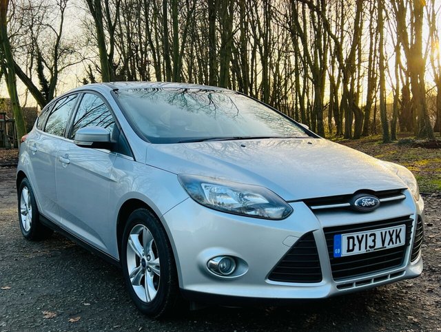 2013 13 Ford Focus 1.0 ZETEC 5d 99 BHP