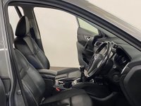 USED 2016 16 NISSAN X-TRAIL 1.6 DCI TEKNA 5d 130 BHP    4 WHEEL DRIVE 4 Wheel Drive, 7 Seater , Panoramic sliding glass sunroof, Full leather