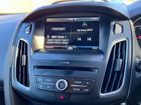 USED 2015 65 FORD FOCUS 2.0 ST-3 5 Dr 250 BHP NAV SUNROOF REAR CAM BIG SPEC 