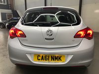 USED 2011 61 VAUXHALL ASTRA 1.6 EXCITE 5d 113 BHP 