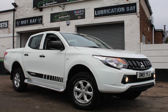 2019 19 Mitsubishi L200 2.4 DI-D 4WD 4LIFE DCB 151 BHP