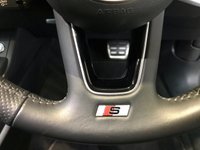 USED 2017 17 AUDI A4 2.0 AVANT TDI ULTRA S LINE 5d 188 BHP Wireless Smartphone Charging