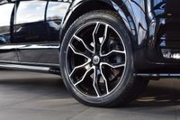 USED 2020 20 VOLKSWAGEN TRANSPORTER T6.1 T32 2.0 TDI 150PS DSG HIGHLINE SWB KOMBI Exterior + Interior Styling