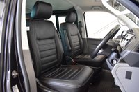 USED 2020 20 VOLKSWAGEN TRANSPORTER T6.1 T32 2.0 TDI 150PS DSG HIGHLINE SWB KOMBI Exterior + Interior Styling