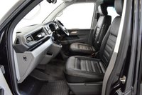 USED 2020 20 VOLKSWAGEN TRANSPORTER T6.1 T32 2.0 TDI 150PS DSG HIGHLINE SWB KOMBI Exterior + Interior Styling