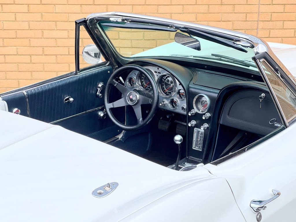 USED 1964 CHEVROLET CORVETTE C2 STINGRAY // 5.4 327cu V8 // Convertible // Px swap 