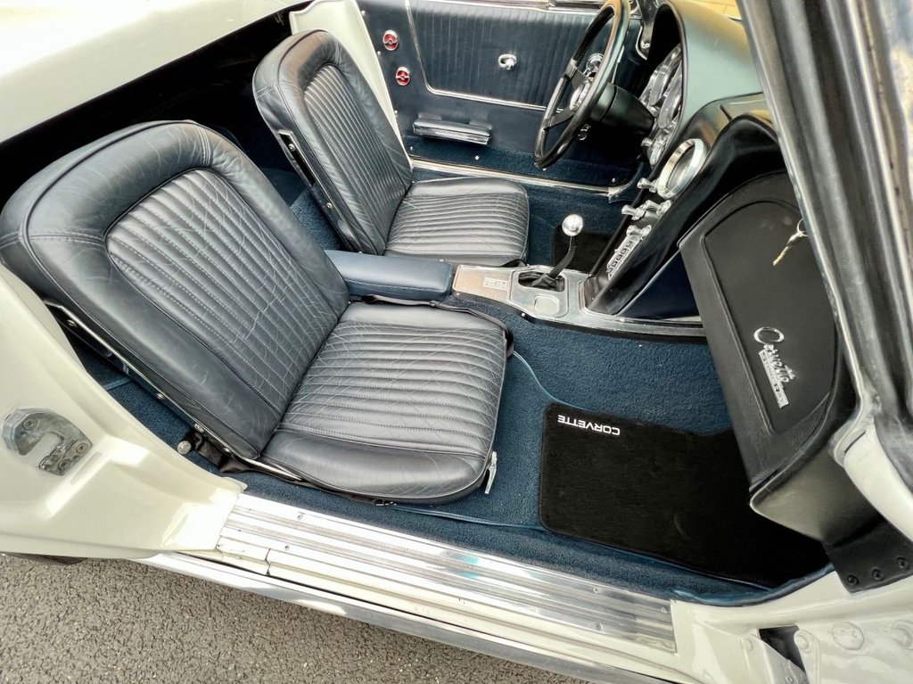 USED 1964 CHEVROLET CORVETTE C2 STINGRAY // 5.4 327cu V8 // Convertible // Px swap 