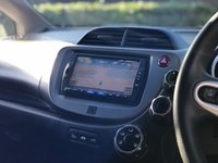 USED 2010 10 HONDA JAZZ 1.3 I-VTEC ES 5d 98 BHP 