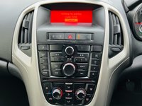 USED 2011 11 VAUXHALL ASTRA 1.4 EXCITE 5d 98 BHP A very clean car with a good service history.