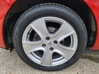 USED 2015 65 RENAULT CLIO 1.1 DYNAMIQUE NAV 16V 5d 73 BHP RENAULT CLIO 1.1 DYNAMIQUE NAV 16V 5d 73 BHP
