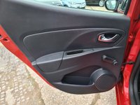 USED 2015 65 RENAULT CLIO 1.1 DYNAMIQUE NAV 16V 5d 73 BHP RENAULT CLIO 1.1 DYNAMIQUE NAV 16V 5d 73 BHP