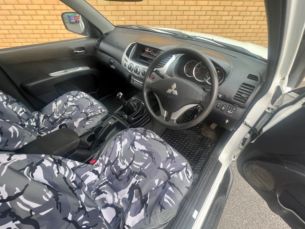 USED 2014 14 MITSUBISHI L200 TROJAN DCB // 4x4 // 2.5 DI-D 175 BHP // Pick up // px swap 