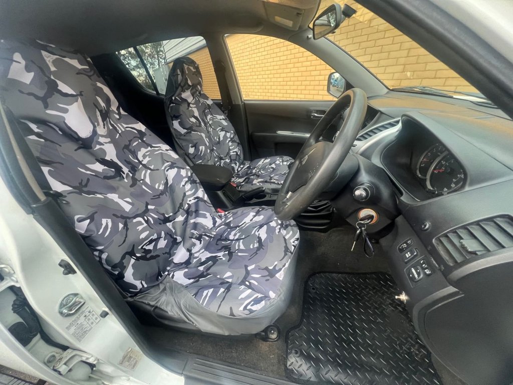 USED 2014 14 MITSUBISHI L200 TROJAN DCB // 4x4 // 2.5 DI-D 175 BHP // Pick up // px swap 