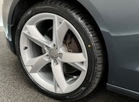 USED 2009 09 AUDI A5 3.0 TDI QUATTRO SPORT 3d 240 BHP ONLY TWO OWNER CAR WITH FSH SAT NAV FULL LEATHER XENON AND HEATED SEATS