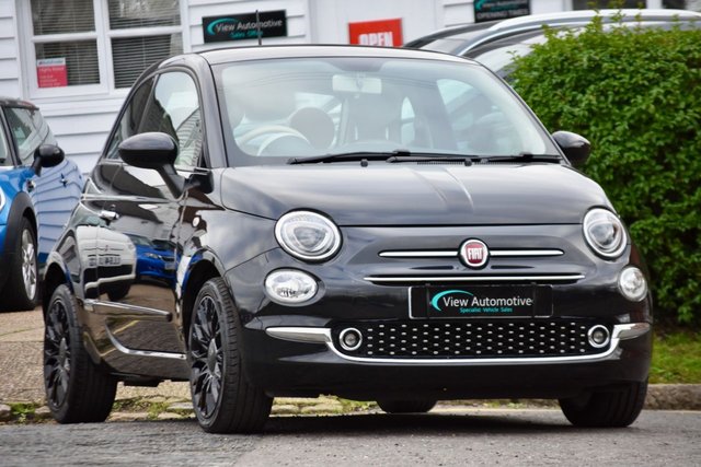 2017 17 Fiat 500 1.2 LOUNGE 3d 69 BHP