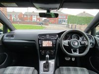 USED 2017 17 VOLKSWAGEN GOLF 2.0 TDI BlueMotion Tech GTD DSG (s/s) 5dr 