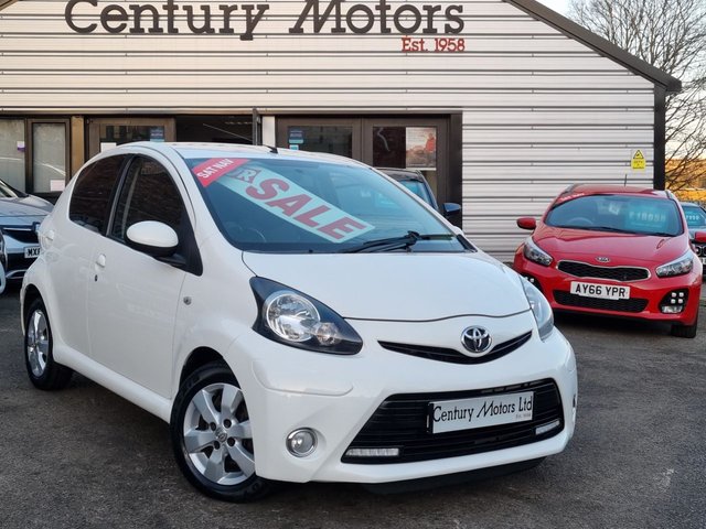2013 13 Toyota Aygo 1.0 VVT-i FIRE 5dr - SAT NAV