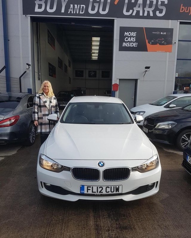 2012 02 BMW 3 Series 2.0 320D EFFICIENTDYNAMICS 4d 161 BHP