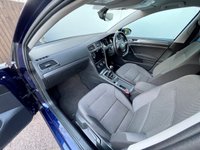 USED 2018 18 VOLKSWAGEN GOLF 1.6 SE NAVIGATION TDI BLUEMOTION TECHNOLOGY 5d 114 BHP 