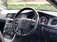 USED 2013 62 VOLVO V60 2.0 D4 ES NAV 5d 161 BHP 