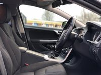 USED 2013 62 VOLVO V60 2.0 D4 ES NAV 5d 161 BHP 