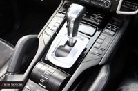 USED 2017 17 PORSCHE CAYENNE 3.0 S E-HYBRID PLATINUM EDITION TIPTRONIC S 5d 329 BHP PAN ROOF / REAR CAM / BOSE
