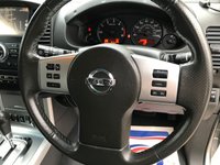 USED 2015 65 NISSAN NAVARA 2.5 DCI SALOMON 4X4 SHR DCB 188 BHP ** NO VAT * *  SAT NAV ** LOW MILES