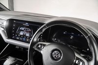 USED 2019 J VOLKSWAGEN TOUAREG 3.0 V6 R-LINE TECH TDI 5d 282 BHP +1 OWNER, FULL SERVICE HISTORY+