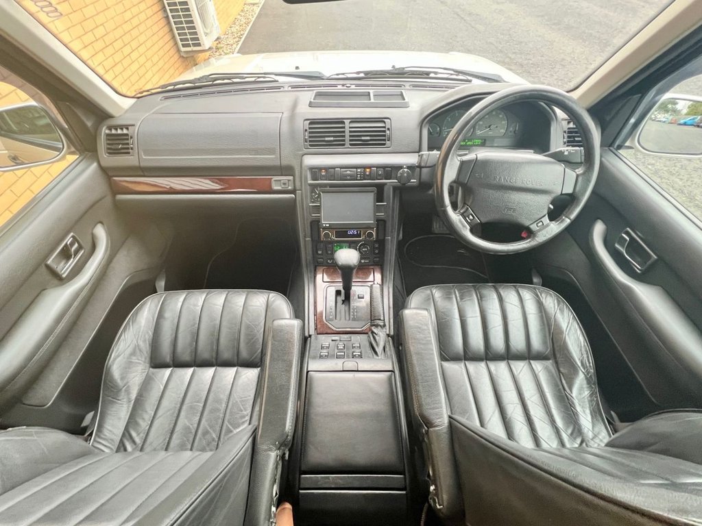 USED 2001 Y LAND ROVER RANGE ROVER 4.0 // COUNTY // 5d // 182 BHP // px swap 