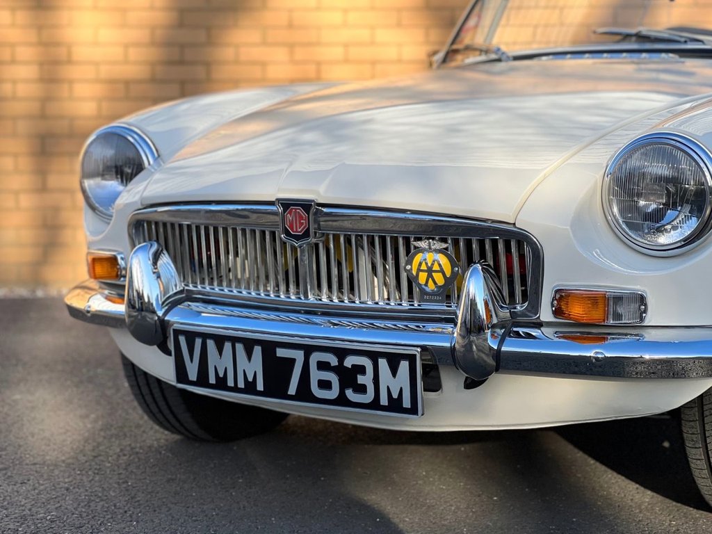 USED 1974 MG MGB V8 // 3.5 // ROADSTER // Export  // Concours // Px swap 
