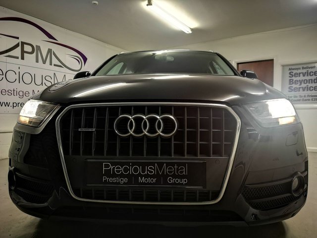 View our AUDI Q3