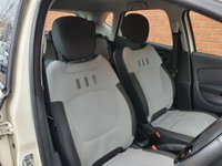 USED 2013 63 RENAULT CAPTUR 1.5 DYNAMIQUE MEDIANAV ENERGY DCI S/S 5d 90 BHP 