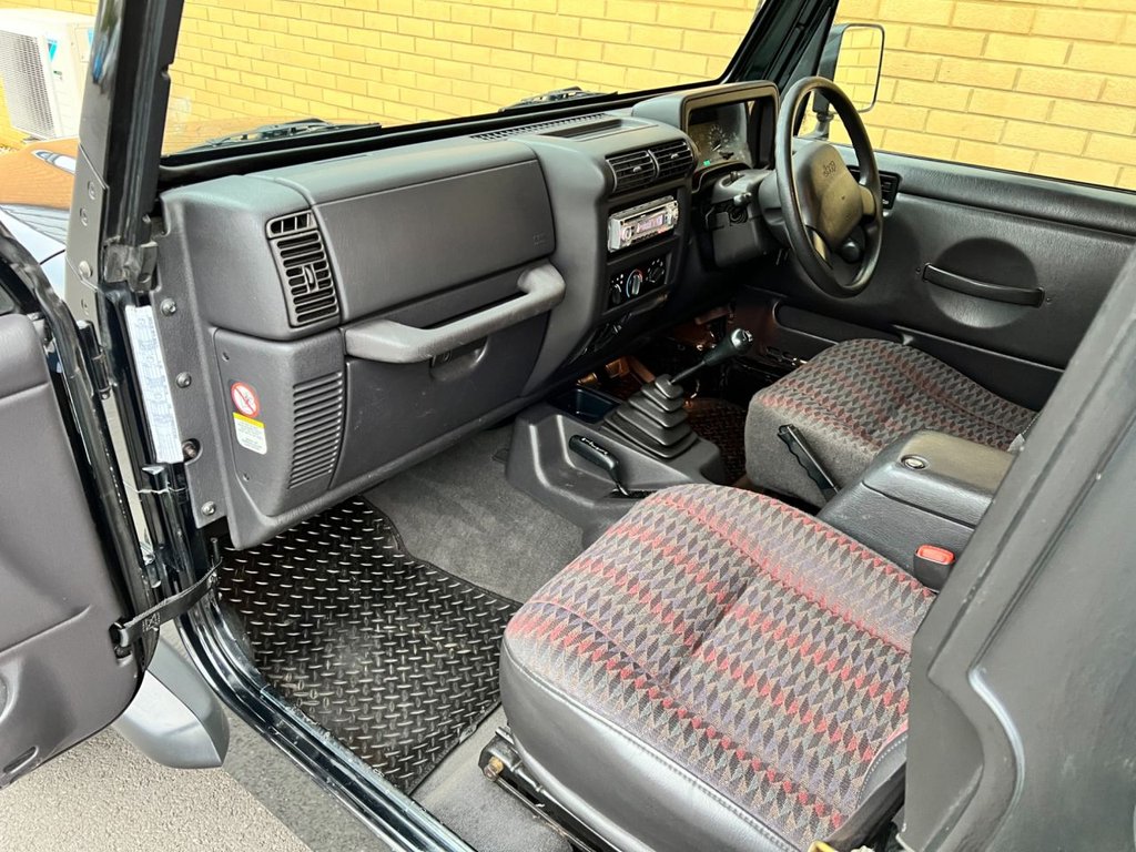 USED 2000 W JEEP WRANGLER 4.0 SPORT Convertible // 3d // 174 BHP // px swap  