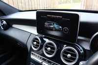 USED 2017 17 MERCEDES-BENZ C-CLASS 2.1 C 250 D AMG LINE PREMIUM PLUS 5d 204 BHP Burmester, PanRoof, LED, Camera