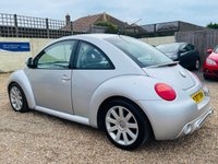 USED 2001 Y VOLKSWAGEN BEETLE 2.0 8V 3d 114 BHP Great Looking Beetle - Lots of Service History